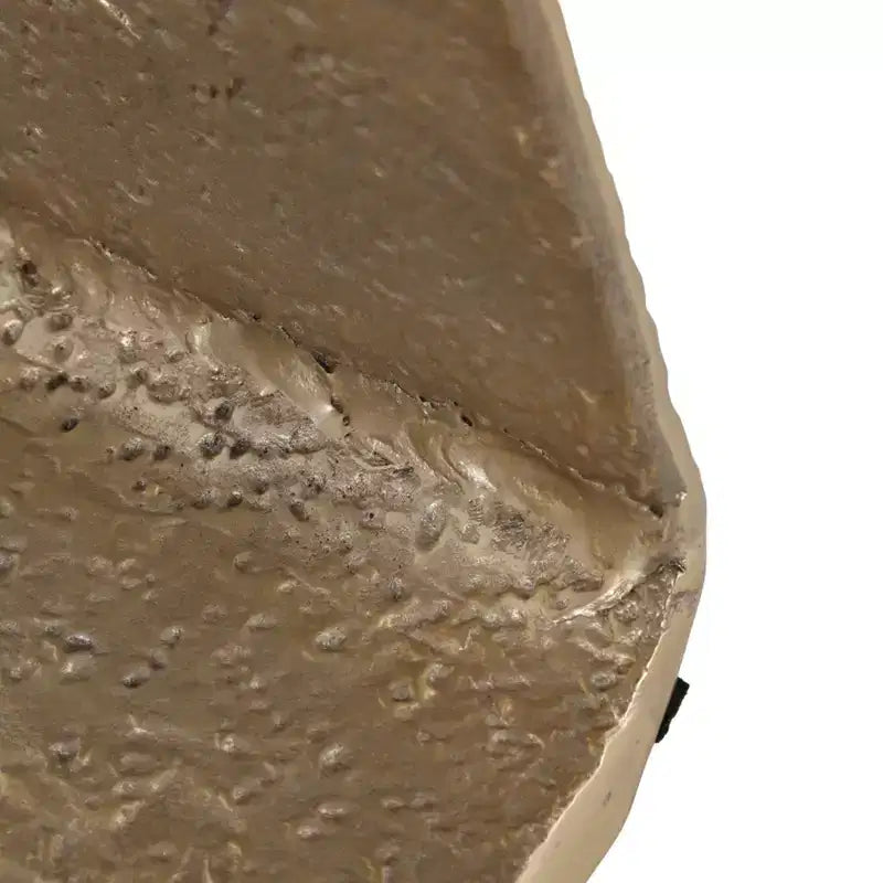 Tavolino d'appoggio rotondo con ripiano in marmo e base in metallo dorato